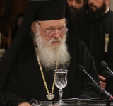 Εξιτήριο για τον Αρχιεπίσκοπο Ιερώνυμο μετά από νοσηλεία